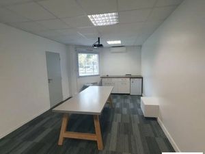 BUREAUX A VENDRE
