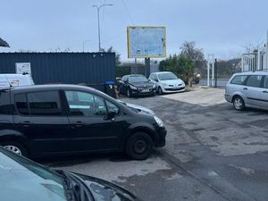 Location commerce 4 pièces 600 m² à Château-Thierry (02400)