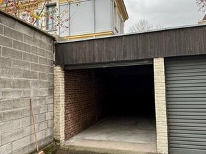 à louer Garage-parking – 90 € |Lille