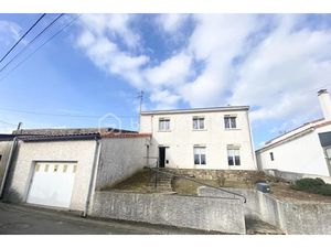 Vente maison 4 pièces 89 m² à Tillieres (49230)  164 000 €