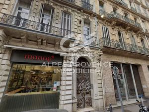 Vente commerce 550 m² Marseille 6 (13006)