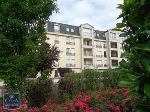 Appartement à louer 1 pièce 32.85 m² - Étiolles (91) - 669€