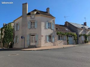 Appartement 8 pièces 100 m²