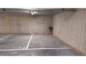 Garage te koop in Sint-Amandsberg