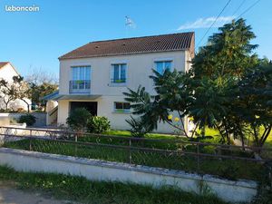 Pavillon rénové sur sous sol 4 pièces de 67m2 et terrain de 515m2