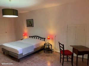 Maison de Village Saint Jean de Crieulon