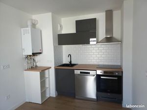 SAINT BERTHEVIN - T2 récent 45 m2 2ème étage avec ascenseur