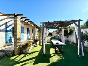 Vente maison 4 pièces  185.17m²  Mèze