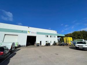 Location Local d'activités Grand Couronne 76530