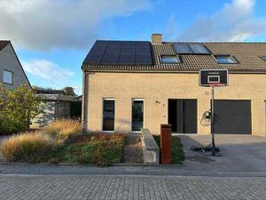 Huis te koop in Aartrijke met 3 slaapkamers
