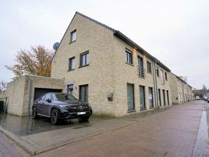 Huis te koop in Lokeren met 4 slaapkamers