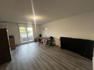 Location appartement 2 pièces 42m2 Onet-le-Château 12850 - 560 € - Surface Privée