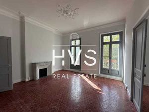 BUREAUX VUE SUR LA ROTONDE - ADRESSE D'EXCEPTION - RENOVES