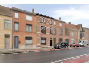 Huis te koop in Sint-Kruis met 3 slaapkamers