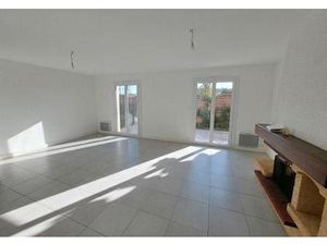 Location maison 4 pièces 88 m² à Le Taillan-Médoc (33320)