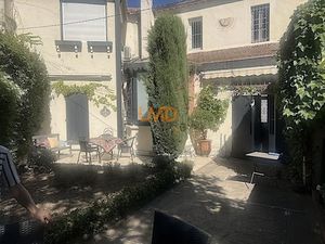 Vente maison 6 pièces 200 m² à Nimes (30000)  490 000 €