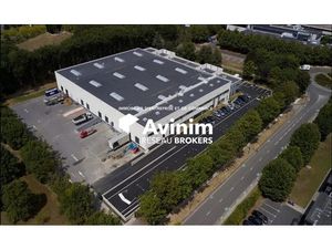 A LOUER - Gonesse - Local d'activité de 2 032m² sur site sécu