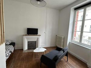 Appartement 2 chambres entièrement renové  ideal investisseur ville médiévale de Laon