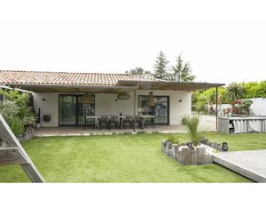 Vente maison neuve 5 pièces 130 m² à Saint-Saturnin-lès-Apt (84490)  495 500 €