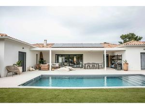 Vente maison neuve 5 pièces 140 m² à Saint-Rémy-de-Provence (13210)  798 900 €