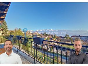 Maison 8pièce(s) 6chambre(s) 207 m² Corenc (38700)