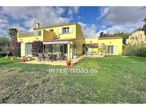 Vente villa 5 pièces 147 m² à Vence (06140)  870 000 €