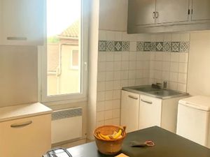 Vente appartement 2 pièces 33 m² à Gréasque (13850)  108 000 €