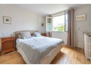 Charmante maison de 7 pièces avec jardin à Marly-le-Roi