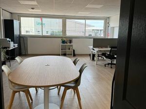 Locaux mixte entrepôt/ bureaux