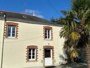 Maison  65 mètres carrés  2 chambres