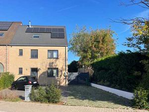 Maison contemporaine (± 191 m²) 4 CH + bureau avec jardin