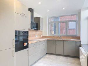 DUPLEX AU CENTRE DE BRAINE L'ALLEUD