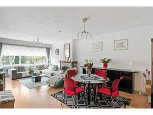 VERKOCHT onder voorbehoud