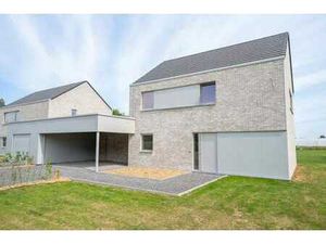 Maison 3ch neuve à Verlaine!