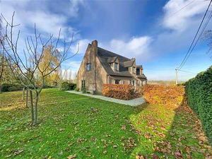 VILLA 5CH. DANS LE CENTRE DE LASNE