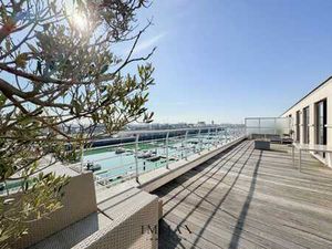 Penthouse unique avec vue sur le port