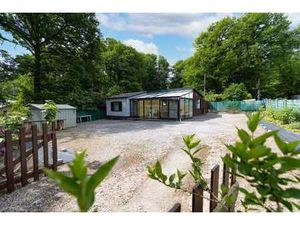 Très beau chalet 2ch avec terrain de 5 ares 84