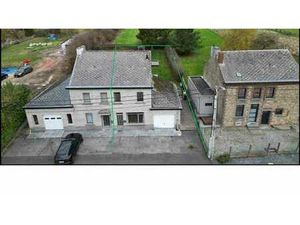 Maison 2 chambres  bureau  jardin  garage à rénover