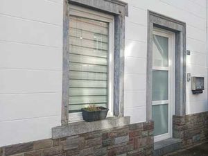 Petite maison auvelais