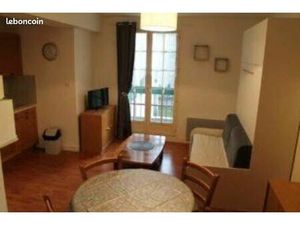 Studio résidence centre au calme