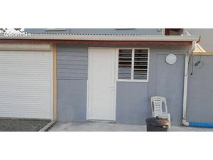 Studio meublé à louer