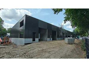 Nouvelle unité PME à vendre à Hoboken – disponible immédiate