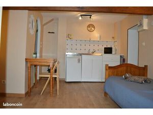 Studio meublé - Place du Paradis