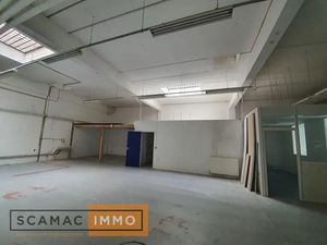 Locaux mixtes de 1260m²