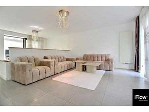 Duplex familial 4 ch. + bureau  garage et terrasse – 282 m²