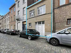 MAISON REGULARISEE EN UNIFAMILIALE LAEKEN