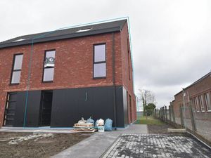 Maison à louer à Sint-Niklaas € 1.450 (LHQFV) | Zimmo