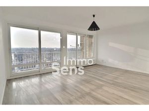 Vente appartement 4 pièces 87 m² à Hem (59510)  133 000 €