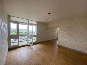 Vente Appartement 3 pièces à Dinan (22100) : à vendre 3 pièces / 73m² Dinan