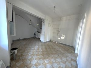 LEVENS  Appartement 3 pièces